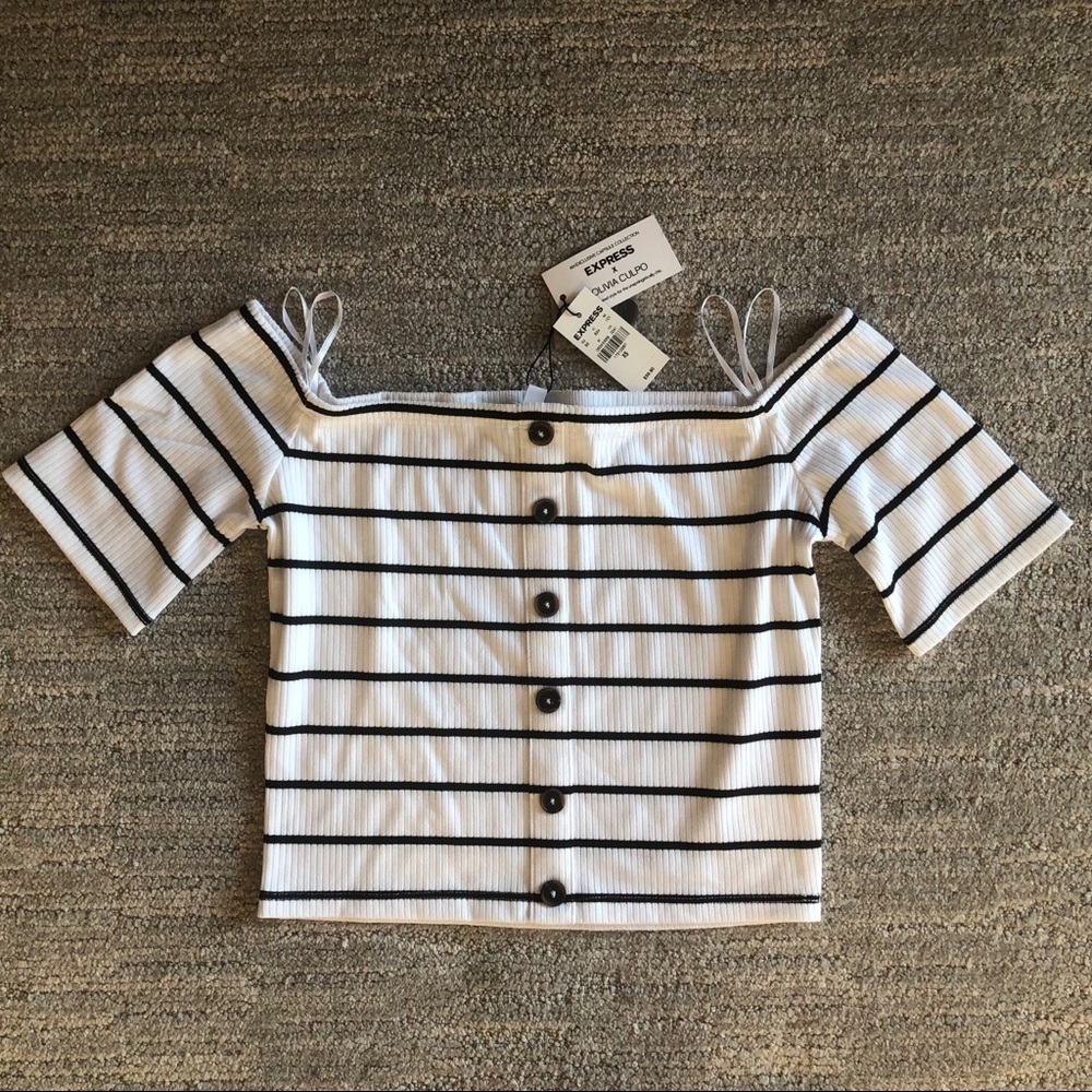 🆕 NWT Express x Olivia Culpo Off-Shoulder Top